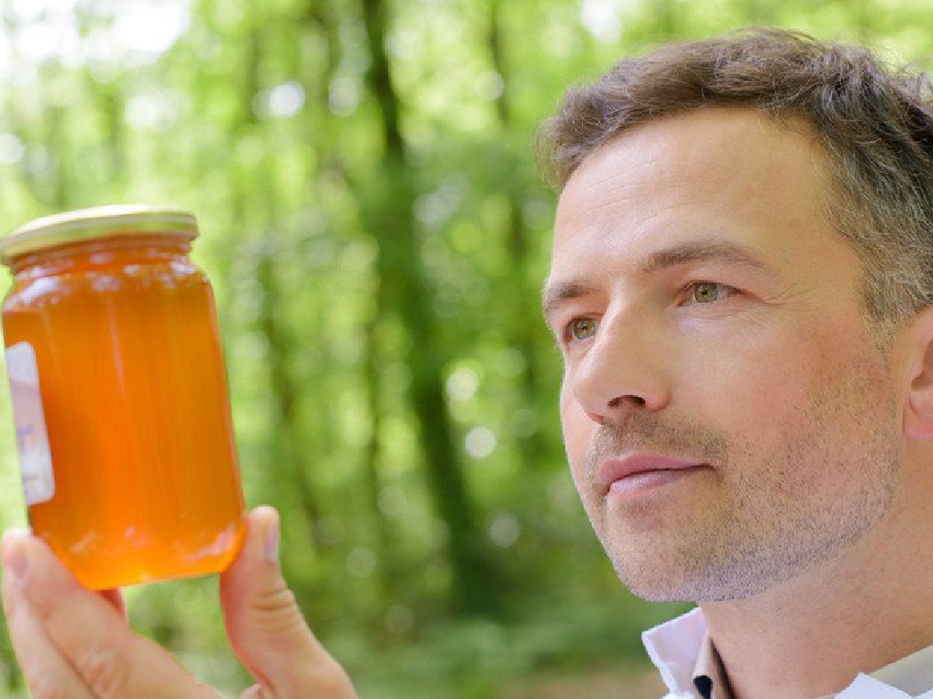 خواص عسل طبیعی برای مردان